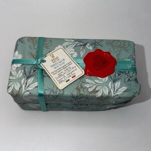 NEW ZENI White Musk Fine Triple Milled Vegetable Italian Soap Bars- 2 Bars
